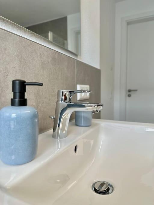 Amao-Pearl I Comfort Suite I 94Qm I Kingsize-Bett I Exklusiv Mit Balkon & Tiefgarage I Aufzug Offenburg Zewnętrze zdjęcie